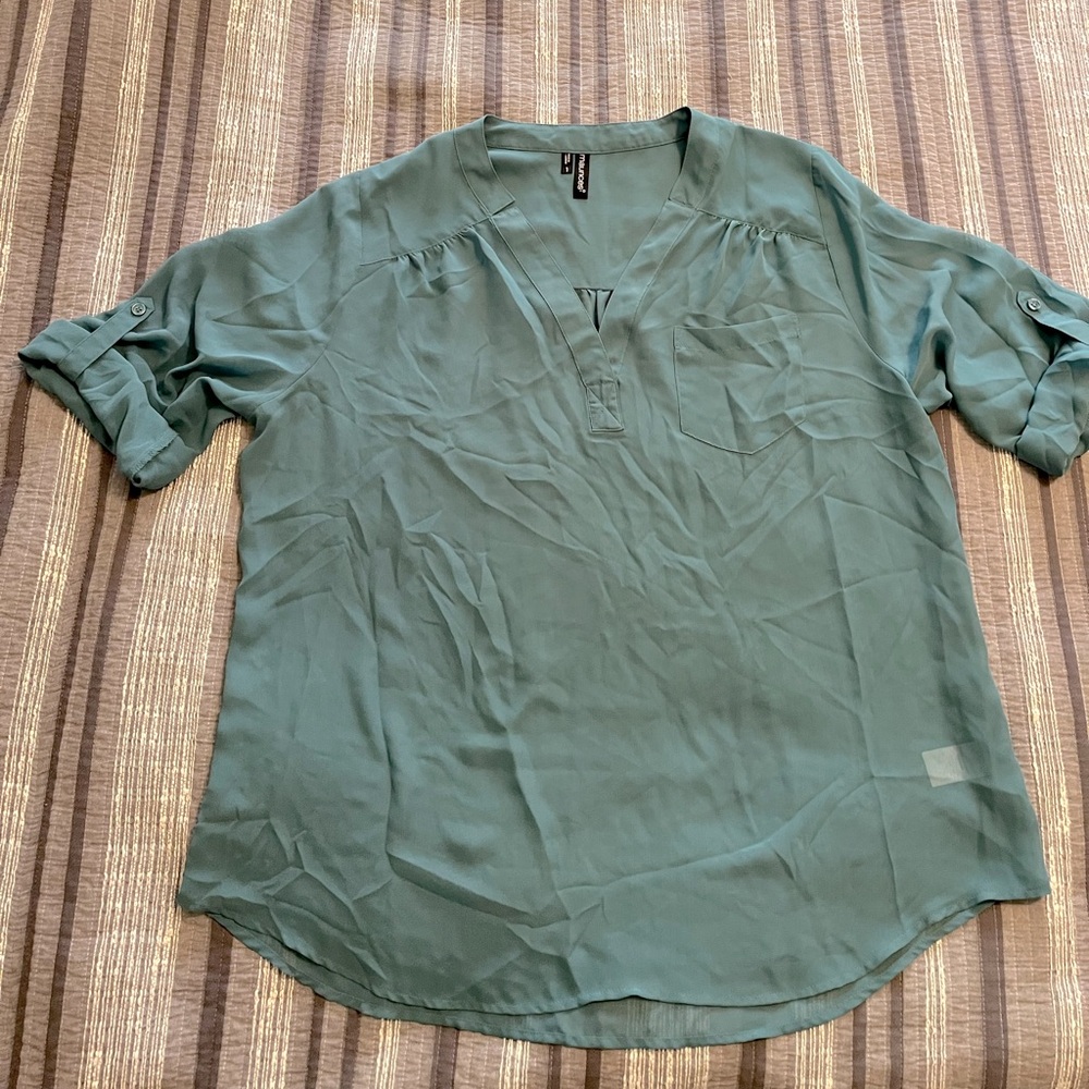 Maurice’s light weight blouse